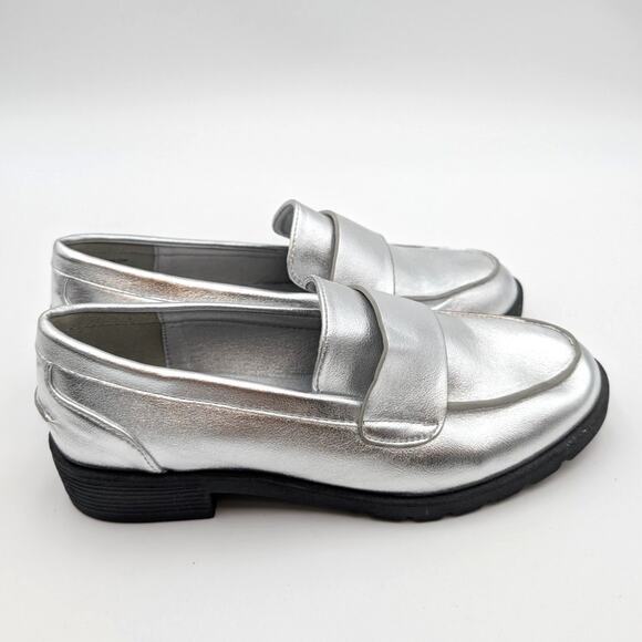 Kenneth Cole Reaction Fern Slip On Loafer Shoes Women's Silver Size US6 EU36 - Picture 3 of 11